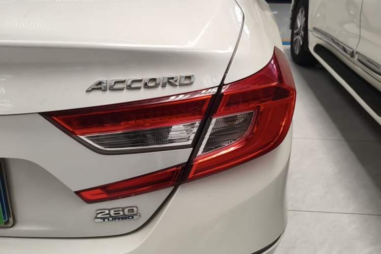 Used Honda Accord 2018 260TURBO Elite Edition China V Right Rear Taillight