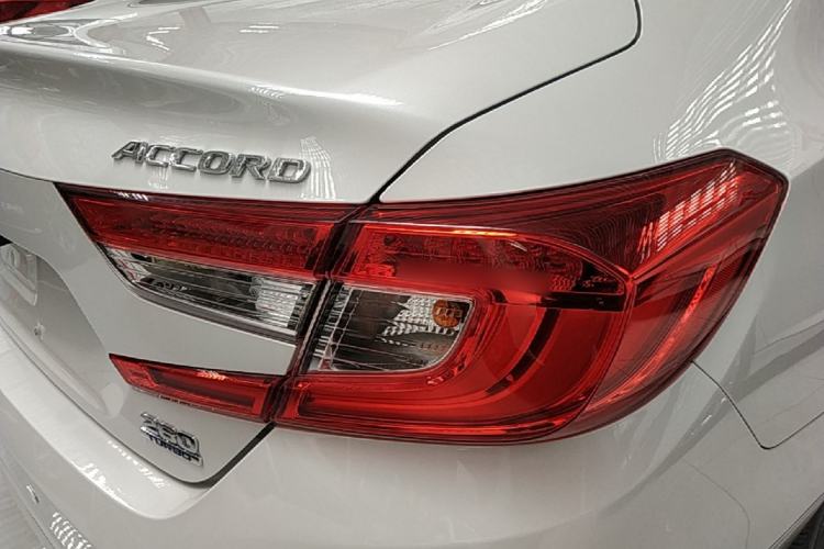 Used Honda Accord 2018 260TURBO Elite Edition China VI Right Rear Taillight