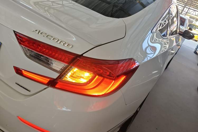 Used Honda Accord 2018 230TURBO Comfort Version National V Right Rear Taillight