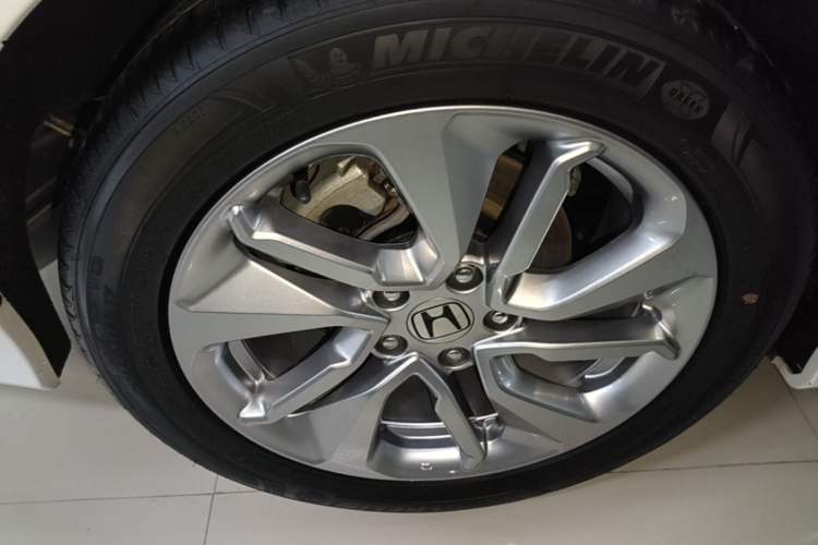 Used Honda Accord 2018 260TURBO Elite Edition China VI Right Rear Wheel Hub