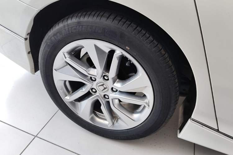 Used Honda Accord 2018 260TURBO Elite Edition China VI Right Rear Wheel Hub