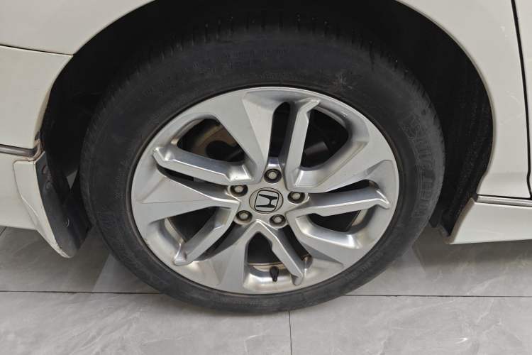 Used Honda Accord 2018 260TURBO Elite Edition China VI Right Rear Wheel Hub