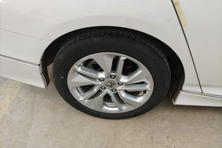 Used Honda Accord 2018 260TURBO Elite Edition China VI Right Rear Wheel Hub