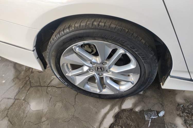 Used Honda Accord 2018 260TURBO Elite Edition China VI Right Rear Wheel Hub
