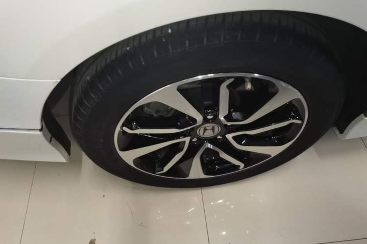 Used Honda Accord 2018 260TURBO Elite Edition China VI Right Rear Wheel Hub