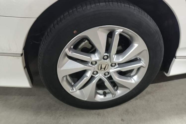 Used Honda Accord 2018 260TURBO Luxury Edition China VI Right Rear Wheel Hub
