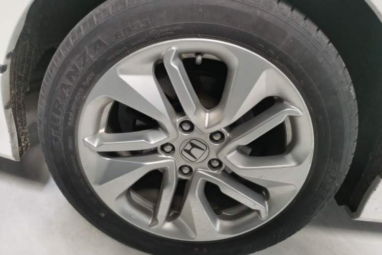 Used Honda Accord 2018 260TURBO Elite Edition China VI Right Rear Wheel Hub