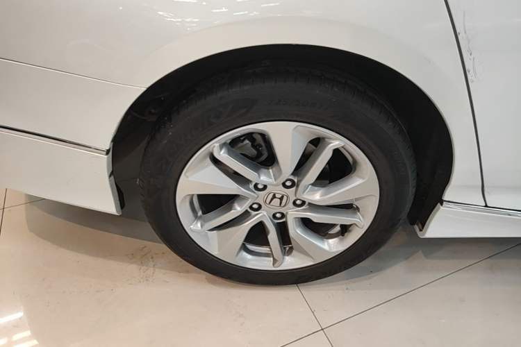 Used Honda Accord 2018 260TURBO Elite Edition China VI Right Rear Wheel Hub