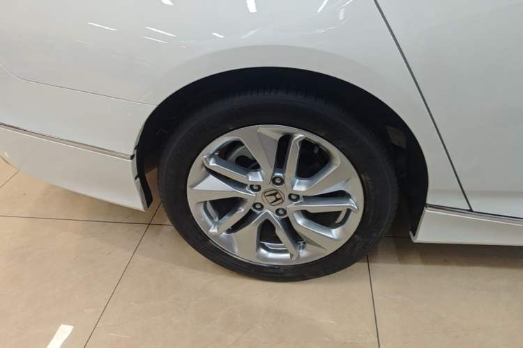 Used Honda Accord 2018 260TURBO Elite Edition China V Right Rear Wheel Hub