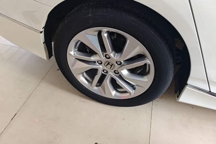 Used Honda Accord 2018 260TURBO Elite Edition China VI Right Rear Wheel Hub