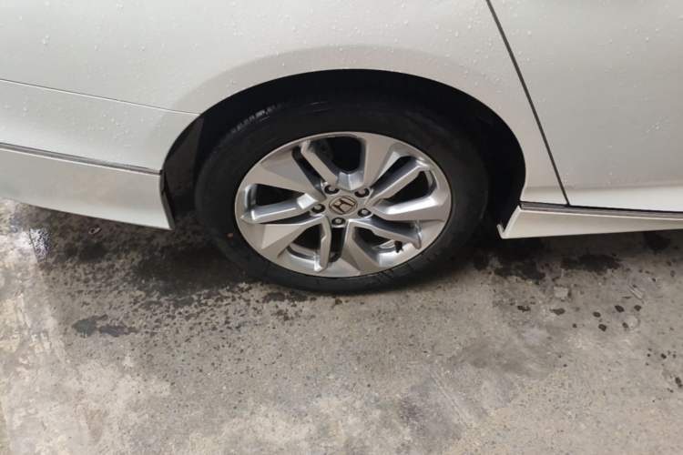 Used Honda Accord 2018 260TURBO Elite Edition China V Right Rear Wheel Hub