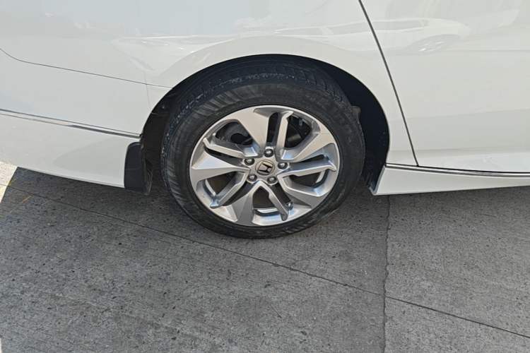 Used Honda Accord 2018 260TURBO Elite Edition China VI Right Rear Wheel Hub