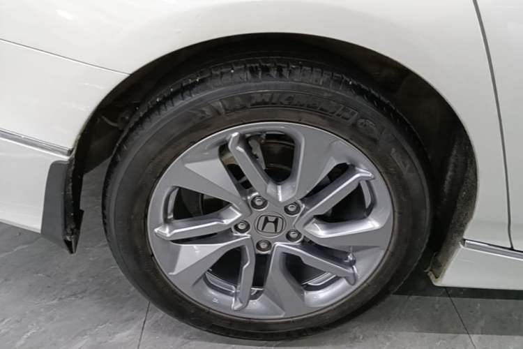 Used Honda Accord 2018 260TURBO Luxury Edition China VI Right Rear Wheel Hub