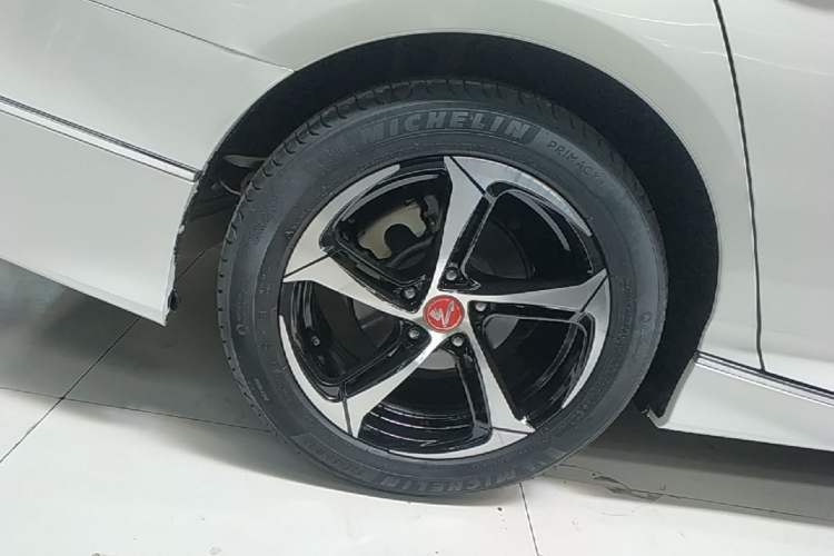 Used Honda Accord 2018 260TURBO Elite Edition China VI Right Rear Wheel Hub