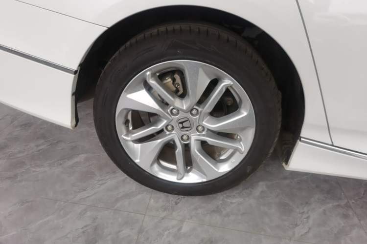Used Honda Accord 2018 260TURBO Elite Edition China VI Right Rear Wheel Hub