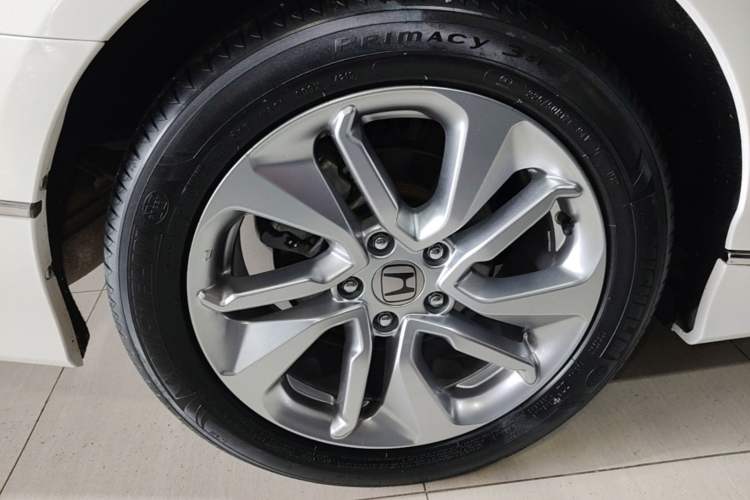 Used Honda Accord 2018 260TURBO Elite Edition China VI Right Rear Wheel Hub
