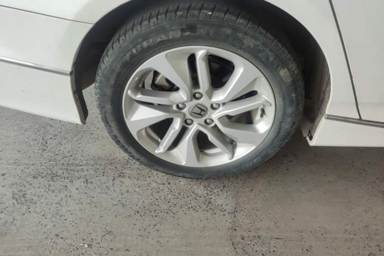 Used Honda Accord 2018 260TURBO Elite Edition China VI Right Rear Wheel Hub