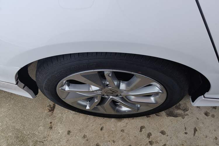 Used Honda Accord 2018 260TURBO Elite Edition China VI Right Rear Wheel Hub