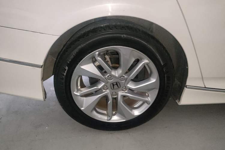 Used Honda Accord 2018 260TURBO Elite Edition China VI Right Rear Wheel Hub
