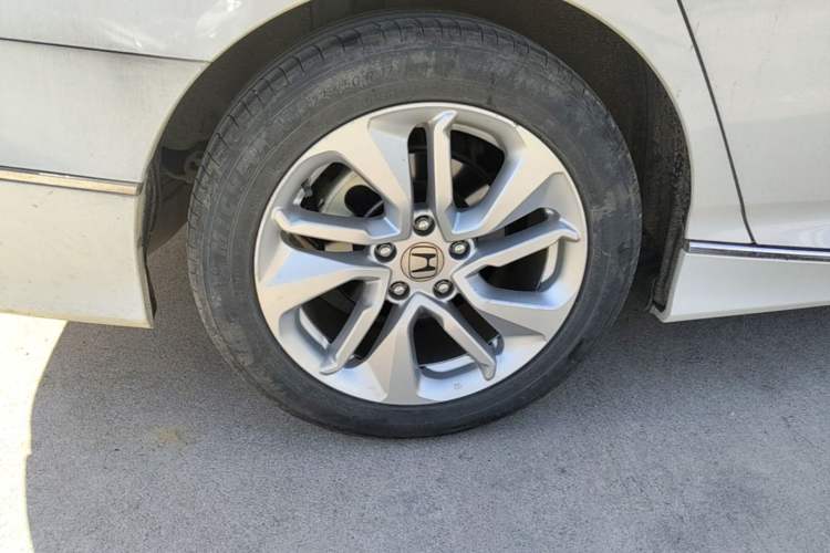 Used Honda Accord 2018 260TURBO Elite Edition China V Right Rear Wheel Hub