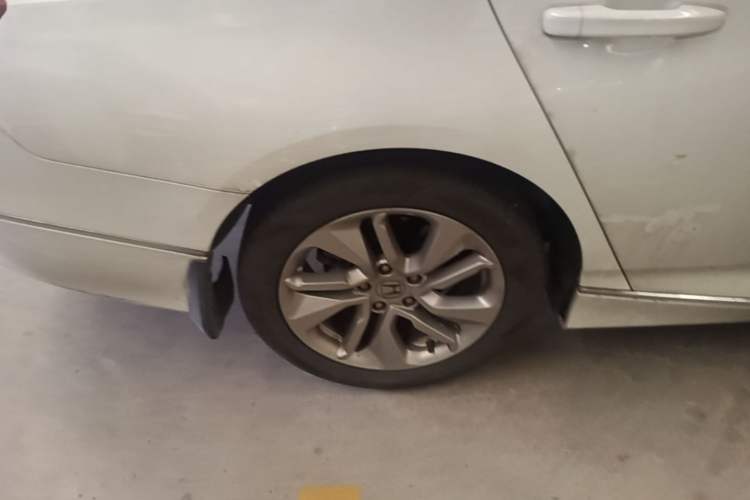 Used Honda Accord 2018 260TURBO Elite Edition China VI Right Rear Wheel Hub