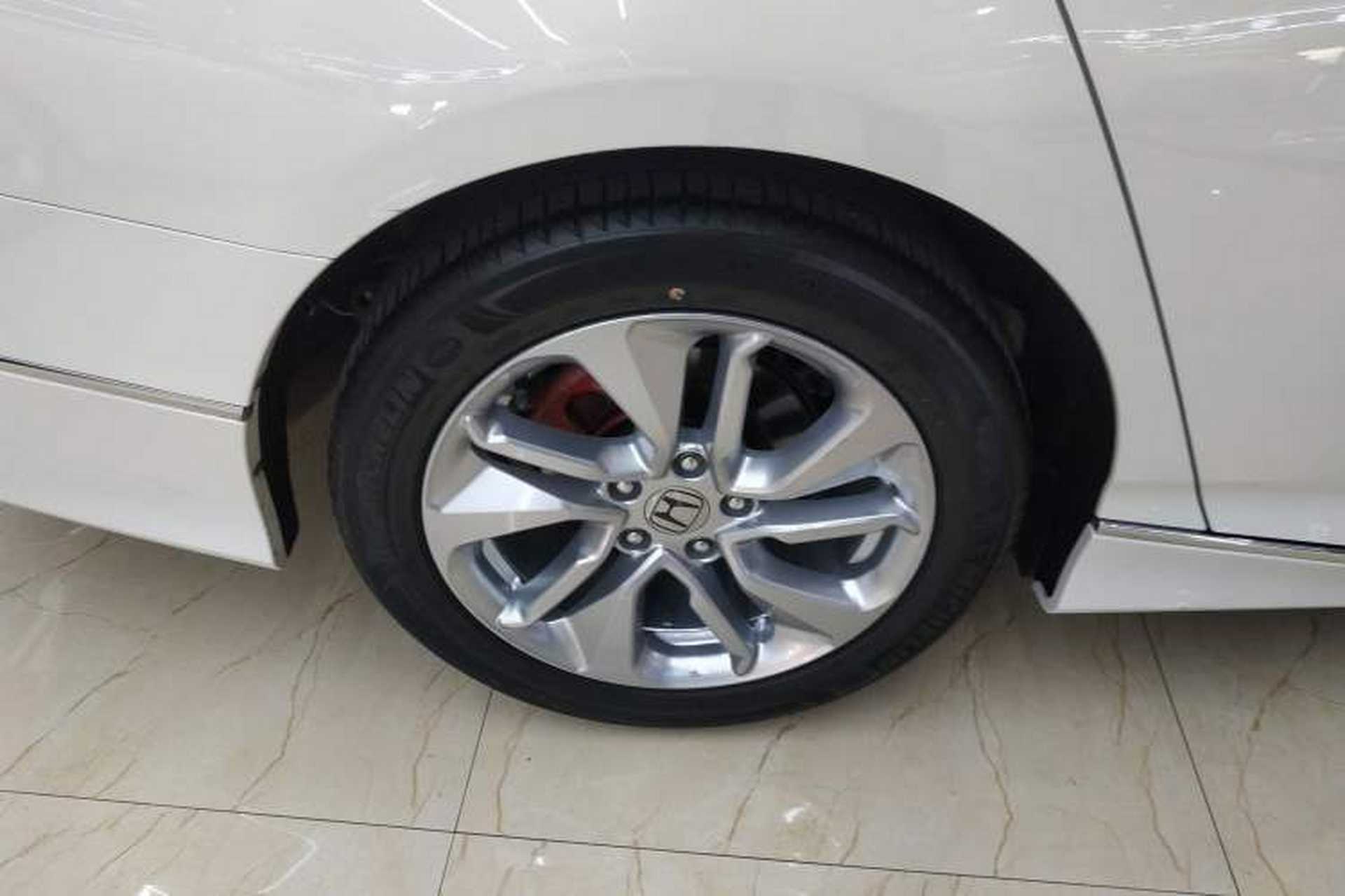 Used Honda Accord 2018 260TURBO Elite Edition China VI Right Rear Wheel Hub