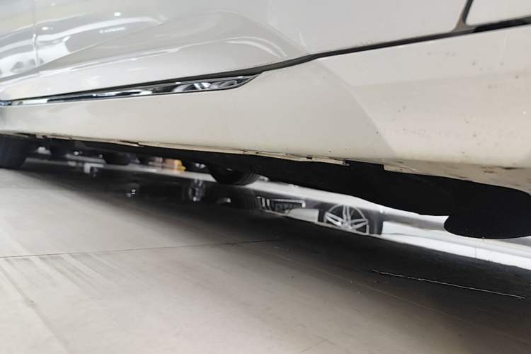 Used Honda Accord 2018 260TURBO Elite Edition China V Right Side Sill