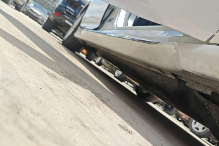 Used Honda Accord 2018 260TURBO Elite Edition China VI Right Side Sill