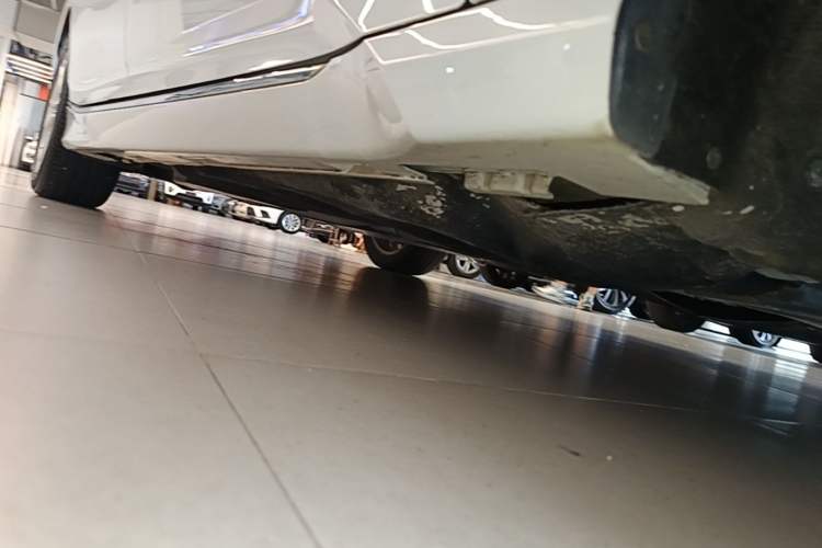 Used Honda Accord 2018 260TURBO Elite Edition China VI Right Side Sill