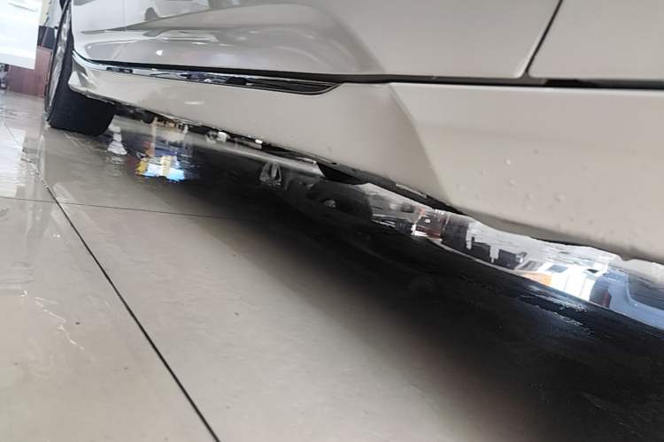 Used Honda Accord 2018 260TURBO Elite Edition China V Right Side Sill