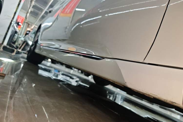 Used Honda Accord 2018 Rui Hybrid 2.0L Rui Ling Edition China VI Right Side Sill