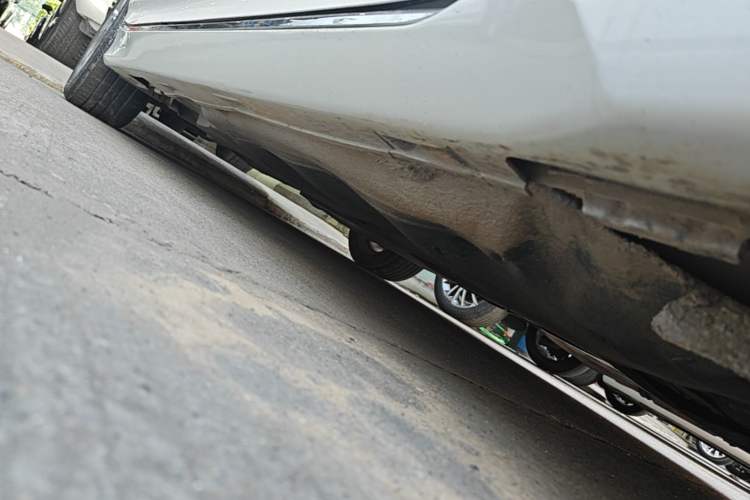 Used Honda Accord 2018 260TURBO Elite Edition China VI Right Side Sill