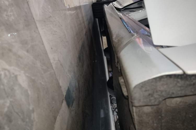 Used Honda Accord 2018 260TURBO Luxury Edition China VI Right Side Sill