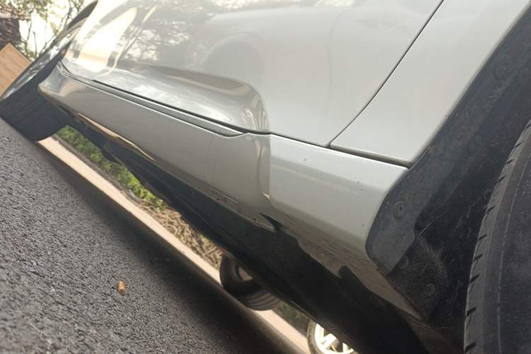 Used Honda Accord 2018 260TURBO Elite Edition China VI Right Side Sill