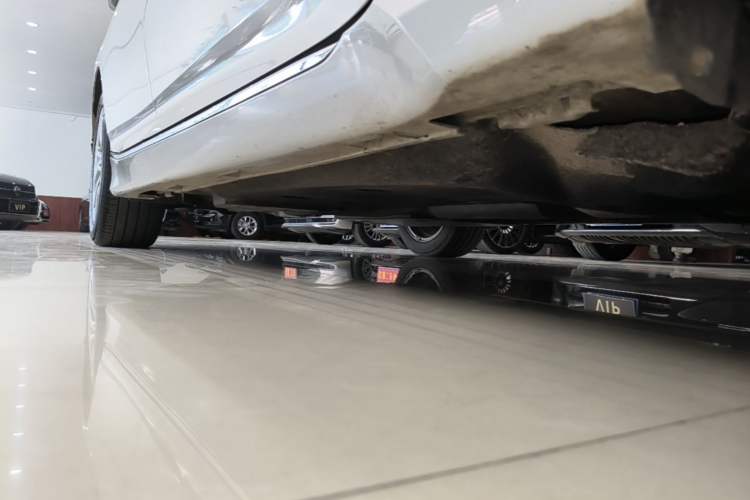 Used Honda Accord 2018 260TURBO Elite Edition China VI Right Side Sill