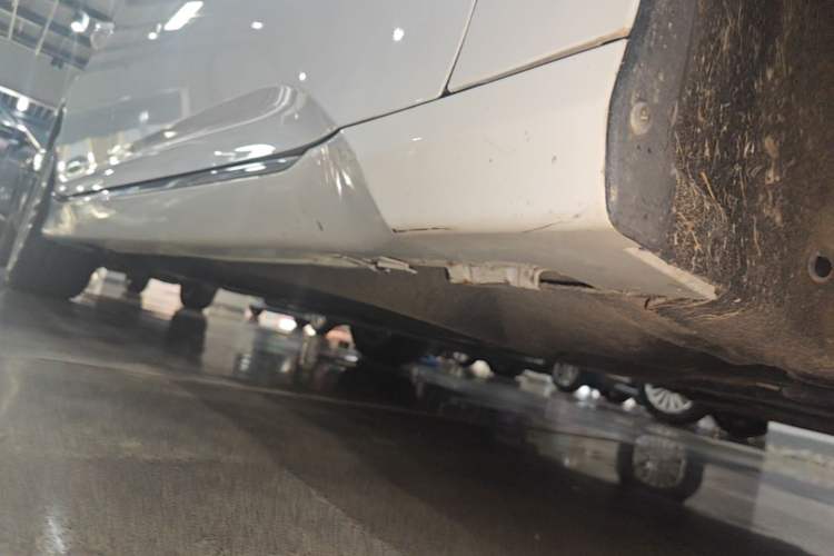 Used Honda Accord 2018 260TURBO Elite Edition China VI Right Side Sill