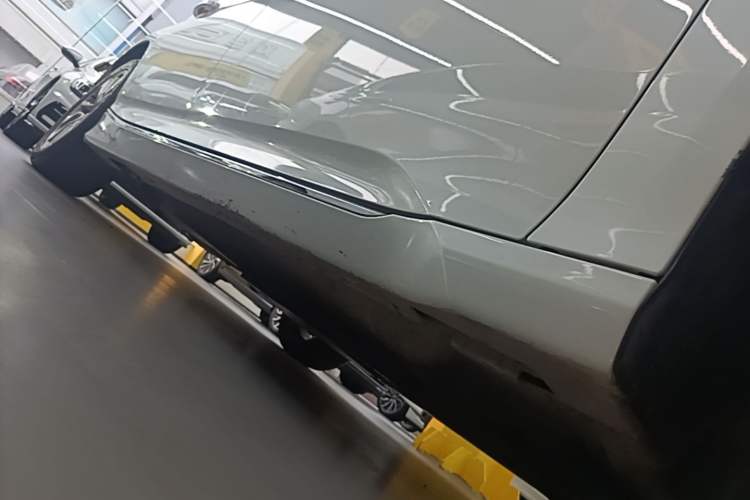 Used Honda Accord 2018 260TURBO Elite Edition China VI Right Side Sill