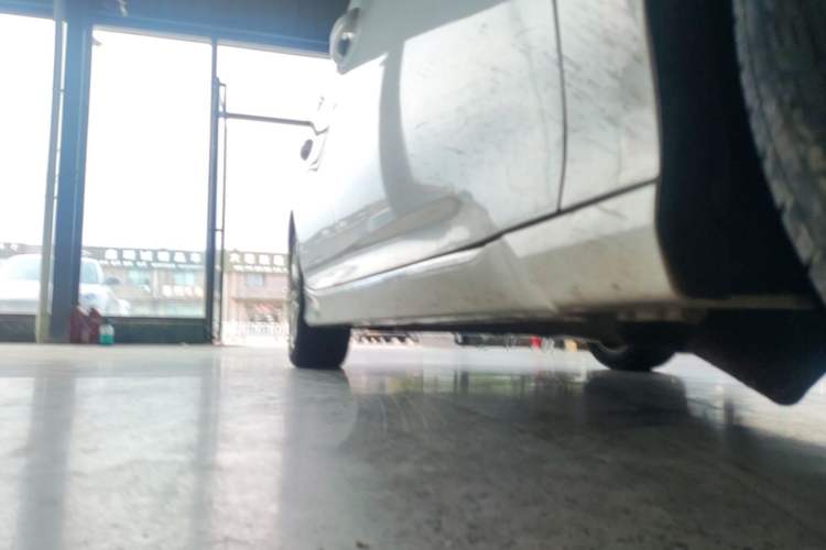 Used Honda Accord 2018 260TURBO Elite Edition China VI Right Side Sill