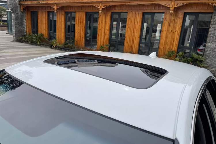 Used Honda Accord 2018 260TURBO Elite Edition China VI Roof