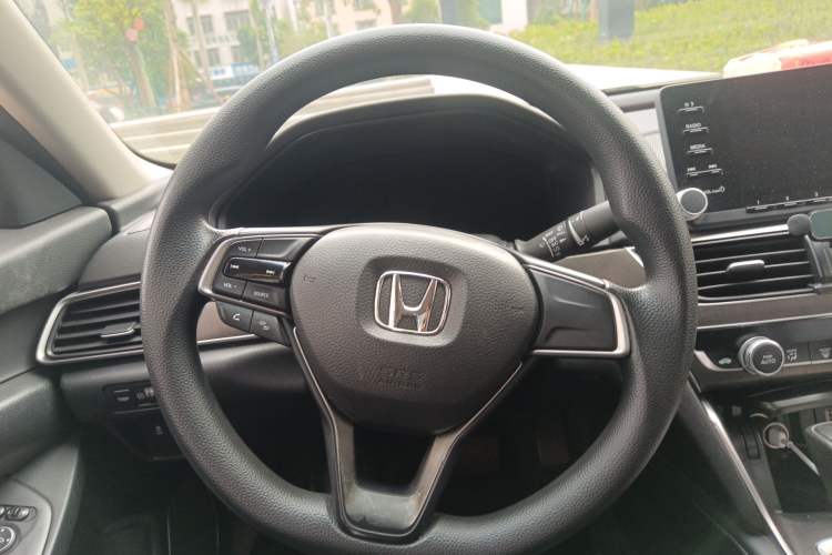Used Honda Accord 2018 230TURBO Comfort Edition China VI Emission Standard Steering Wheel