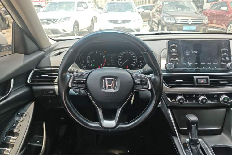 Used Honda Accord 2018 260TURBO Elite Edition China VI Steering Wheel