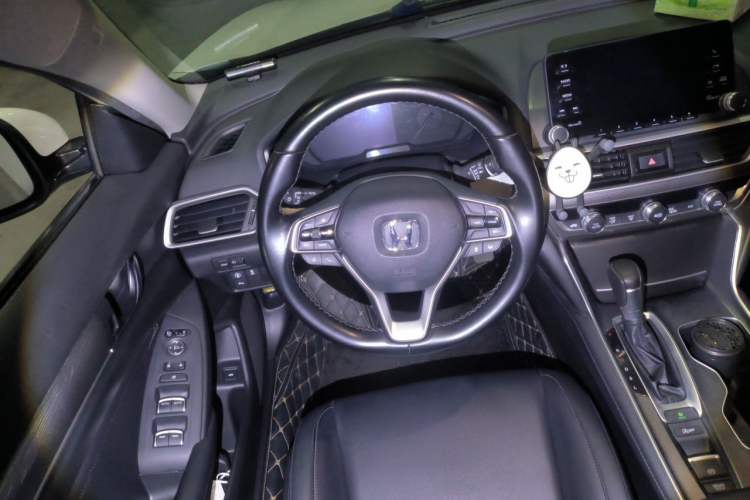 Used Honda Accord 2018 260TURBO Luxury Edition China VI Steering Wheel