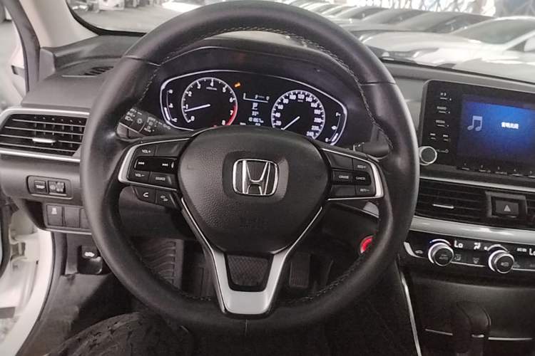 Used Honda Accord 2018 260TURBO Elite Edition China VI Steering Wheel