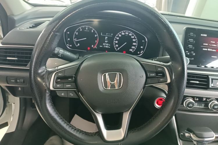 Used Honda Accord 2018 260TURBO Elite Edition China VI Steering Wheel