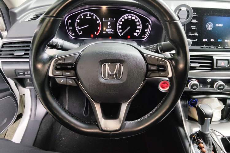 Used Honda Accord 2018 260TURBO Elite Edition China VI Steering Wheel