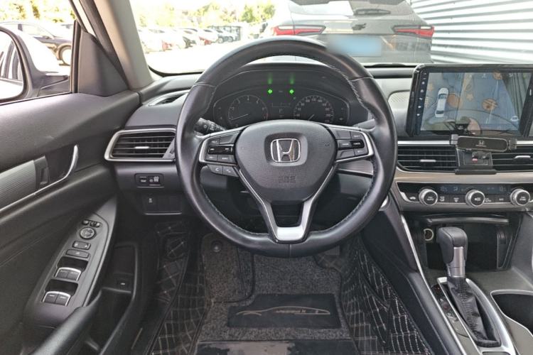 Used Honda Accord 2018 260TURBO Elite Edition China VI Steering Wheel