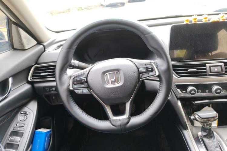 Used Honda Accord 2018 260TURBO Elite Edition China VI Steering Wheel