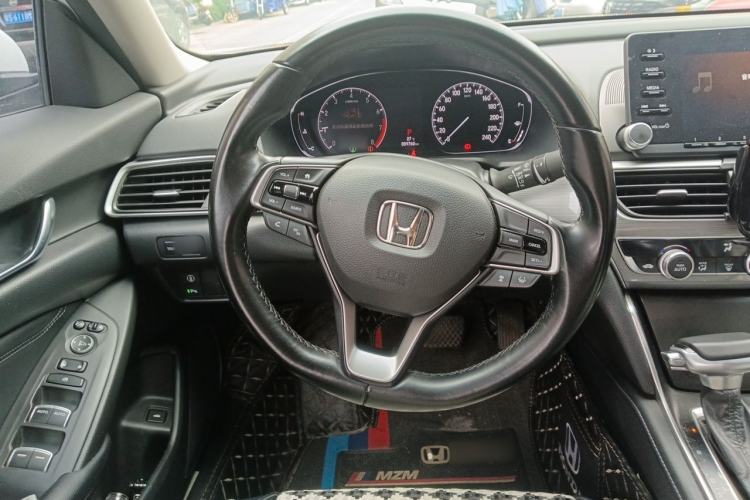 Used Honda Accord 2018 260TURBO Luxury Edition China V Emission Standard Steering Wheel