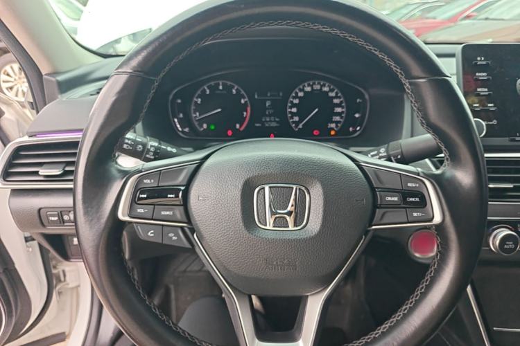 Used Honda Accord 2018 260TURBO Elite Edition China VI Steering Wheel