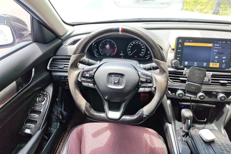 Used Honda Accord 2018 260TURBO Luxury Edition China V Emission Standard Steering Wheel